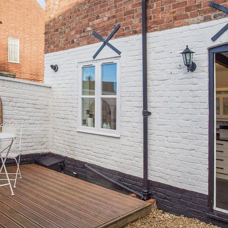 Charming 2 Bed House In Tewkesbury Centre Exterior foto
