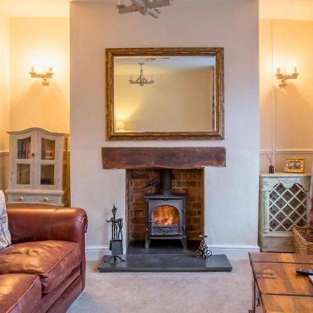 Charming 2 Bed House In Tewkesbury Centre Exterior foto