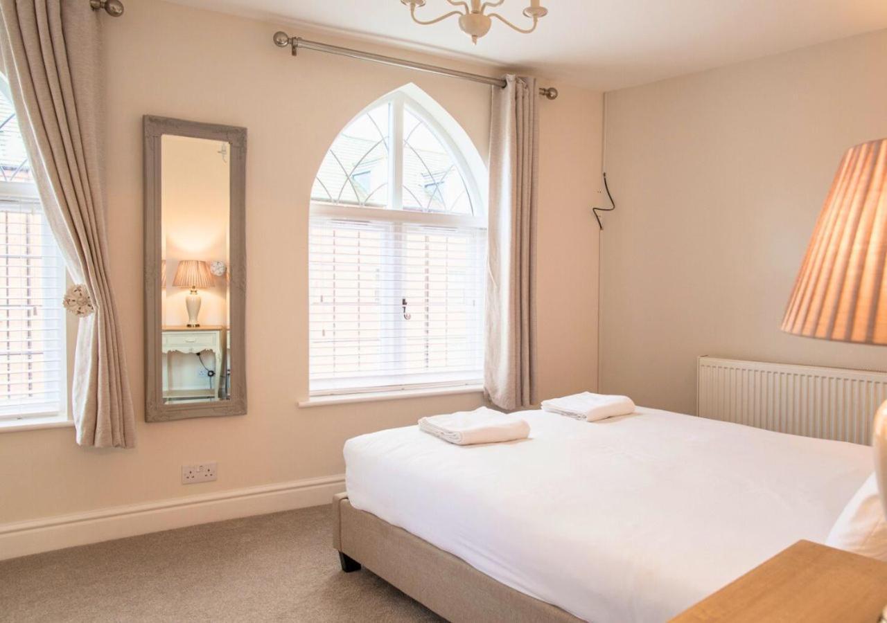 Charming 2 Bed House In Tewkesbury Centre Exterior foto