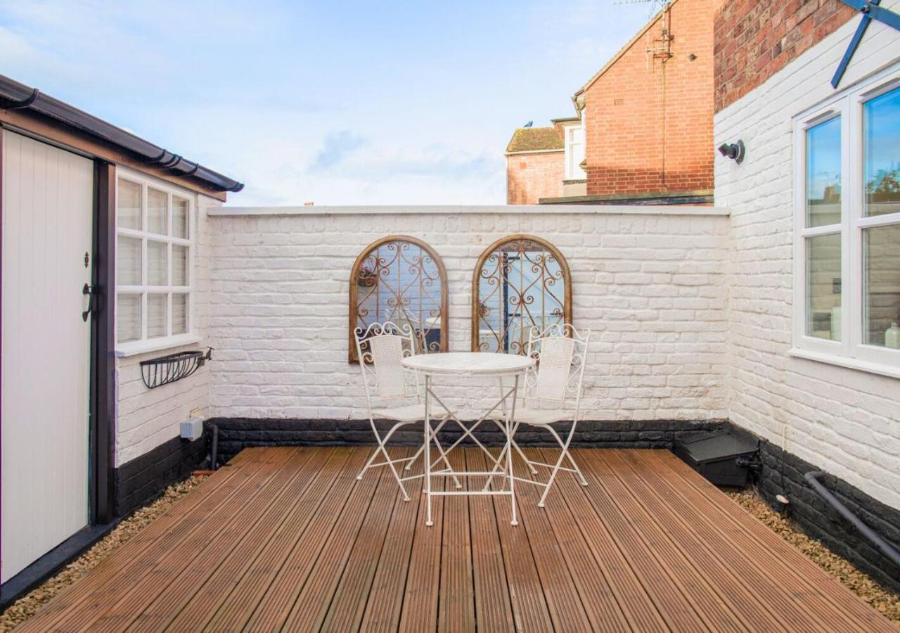 Charming 2 Bed House In Tewkesbury Centre Exterior foto